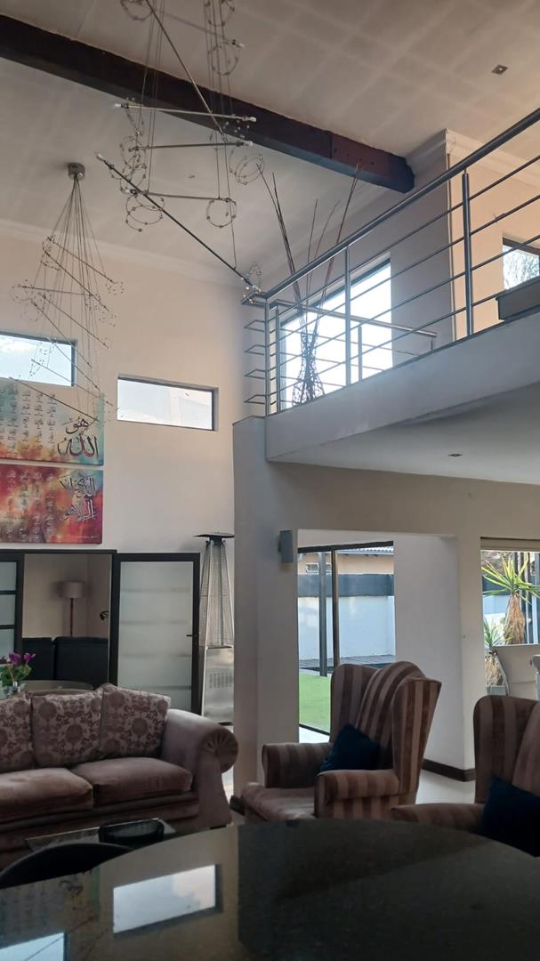 4 Bedroom Property for Sale in Dewald Hattingh Park Gauteng