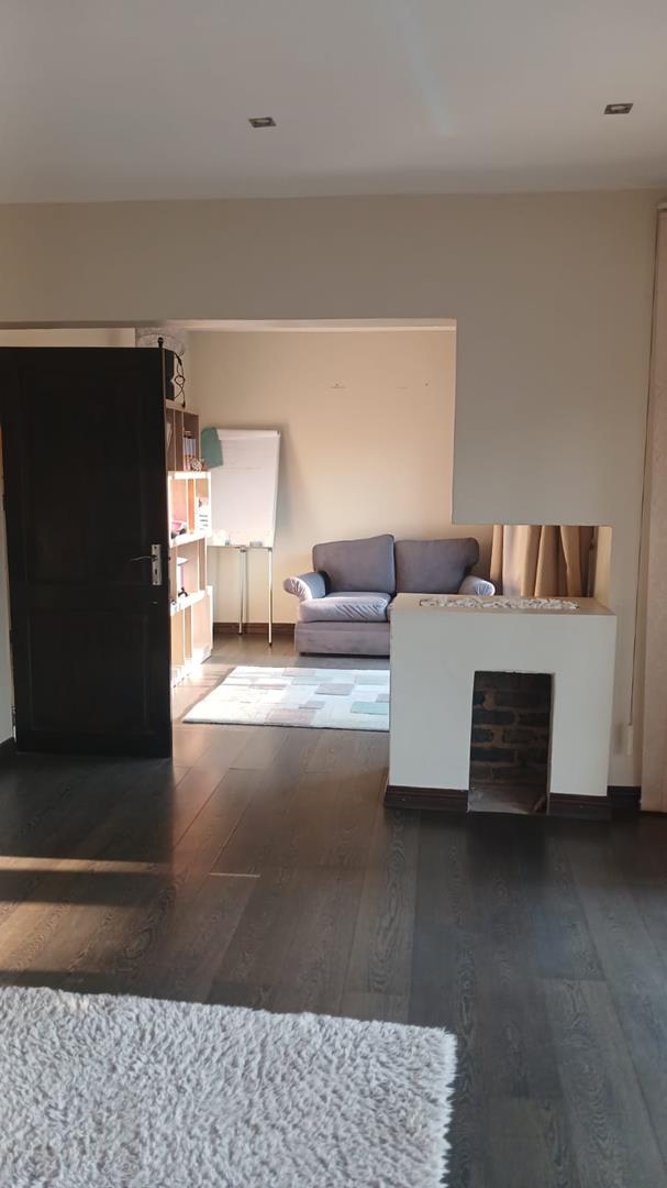 4 Bedroom Property for Sale in Dewald Hattingh Park Gauteng