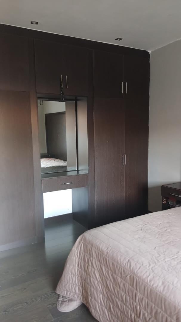 4 Bedroom Property for Sale in Dewald Hattingh Park Gauteng