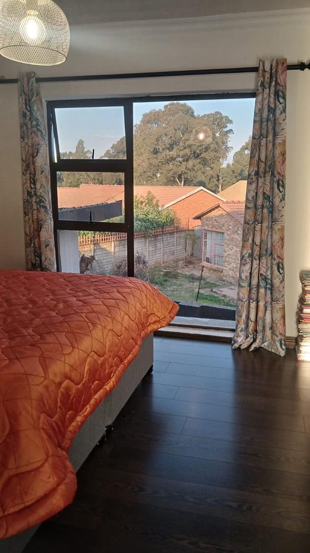 4 Bedroom Property for Sale in Dewald Hattingh Park Gauteng