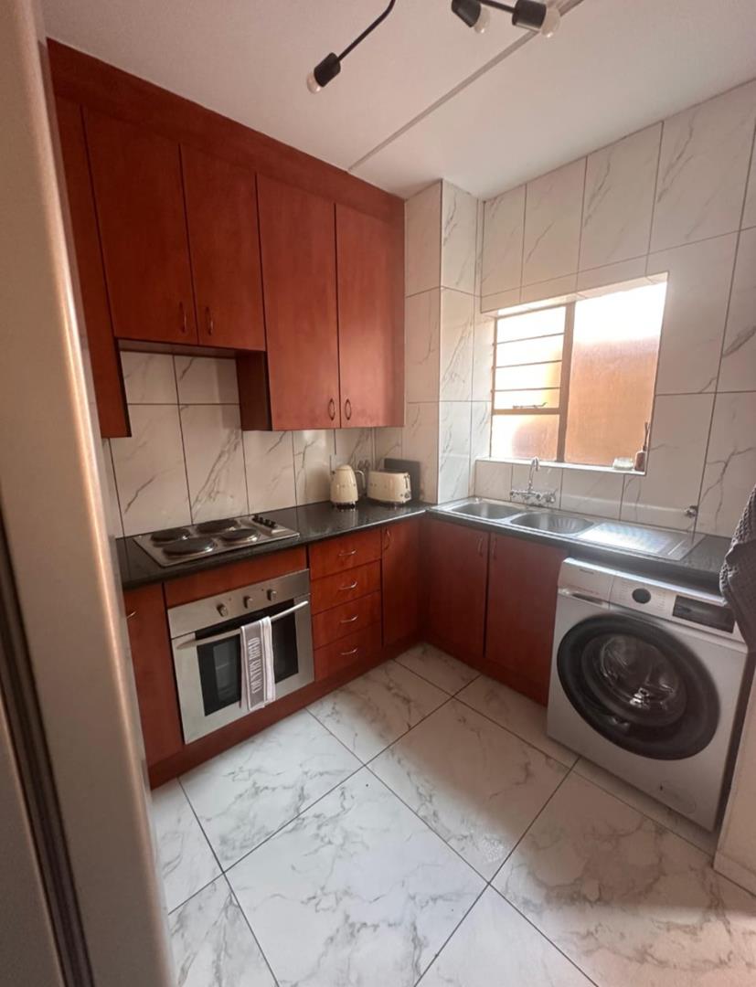 2 Bedroom Property for Sale in Sonneveld Gauteng