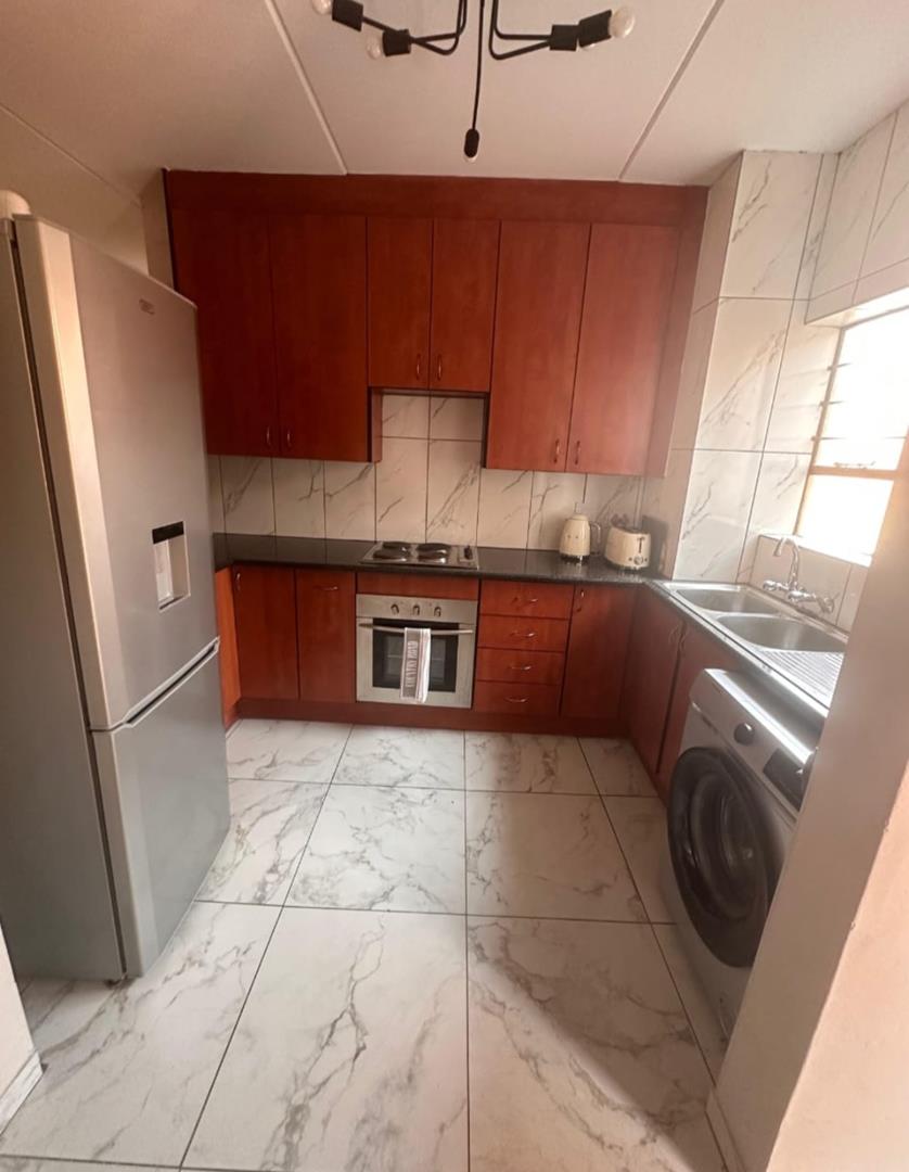 2 Bedroom Property for Sale in Sonneveld Gauteng
