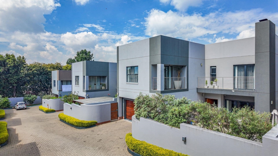 4 Bedroom Property for Sale in Bryanston Gauteng