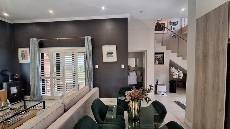 To Let 3 Bedroom Property for Rent in Ferndale Gauteng