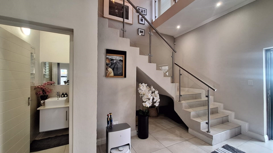 To Let 3 Bedroom Property for Rent in Ferndale Gauteng
