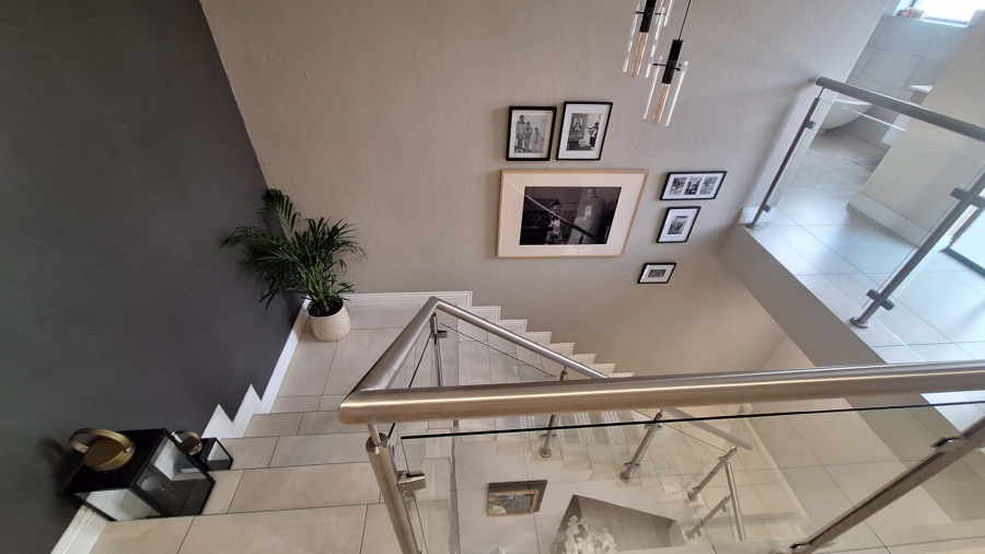 To Let 3 Bedroom Property for Rent in Ferndale Gauteng
