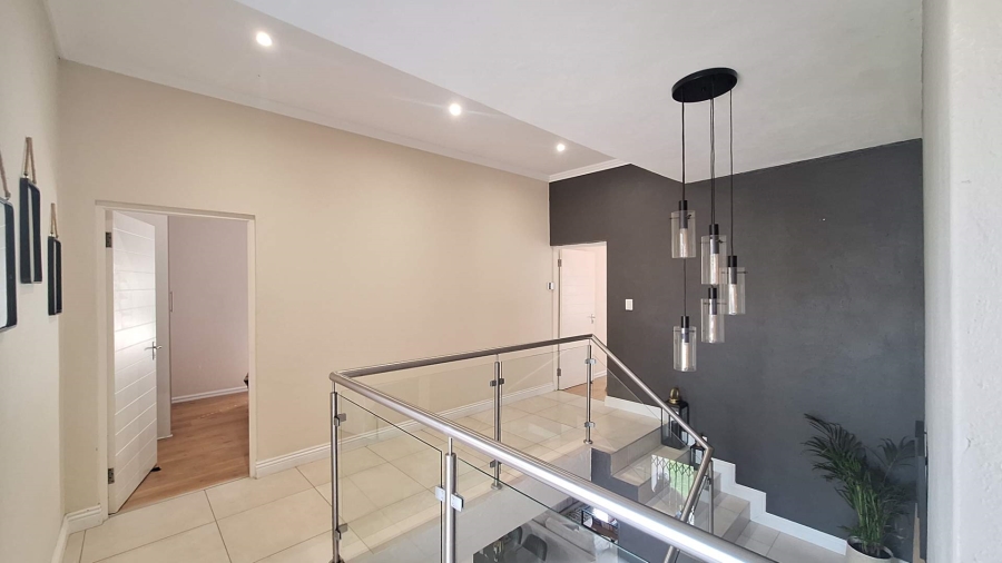 To Let 3 Bedroom Property for Rent in Ferndale Gauteng