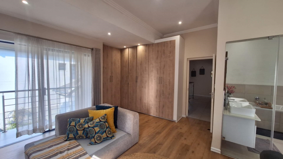To Let 3 Bedroom Property for Rent in Ferndale Gauteng