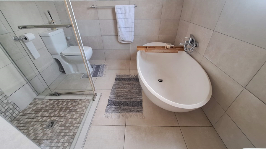 To Let 3 Bedroom Property for Rent in Ferndale Gauteng