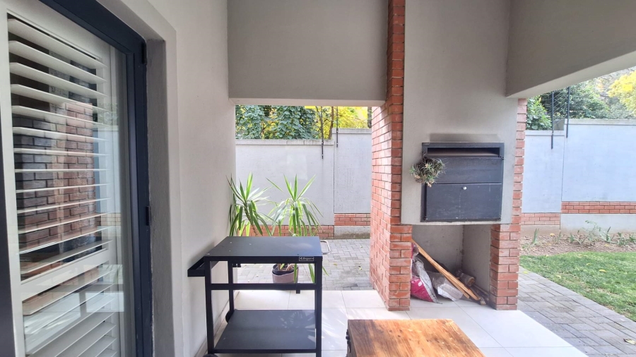 To Let 3 Bedroom Property for Rent in Ferndale Gauteng