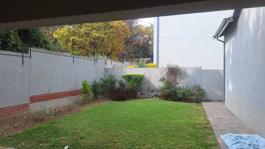 To Let 3 Bedroom Property for Rent in Ferndale Gauteng