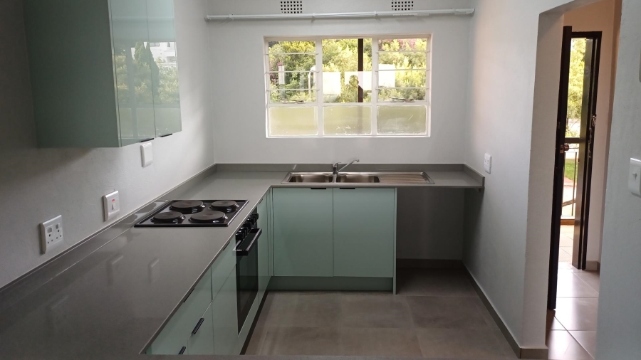 1 Bedroom Property for Sale in Kloofendal Gauteng