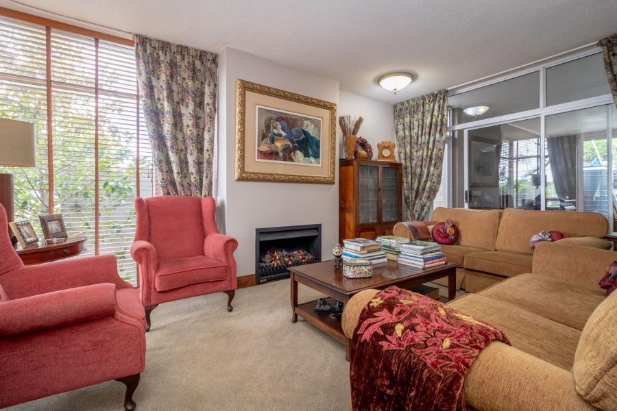 5 Bedroom Property for Sale in Westdene Gauteng
