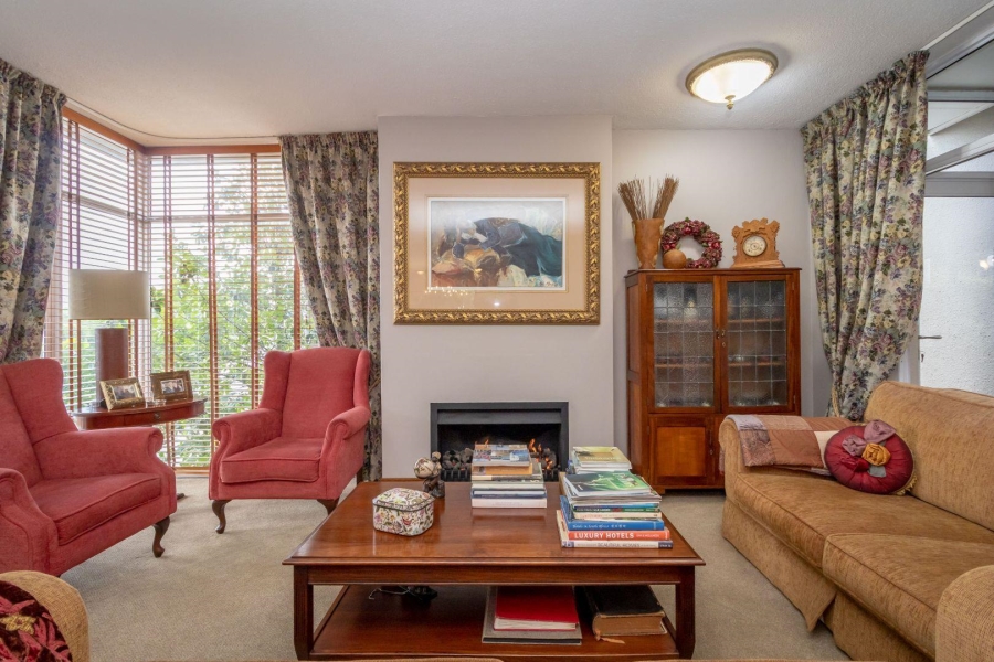 5 Bedroom Property for Sale in Westdene Gauteng