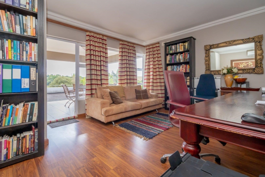 5 Bedroom Property for Sale in Westdene Gauteng