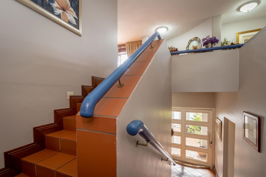5 Bedroom Property for Sale in Westdene Gauteng