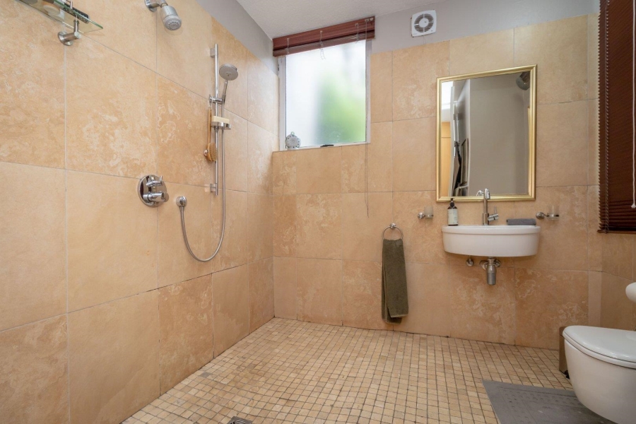 5 Bedroom Property for Sale in Westdene Gauteng