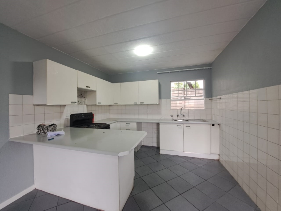 2 Bedroom Property for Sale in Midrand Gauteng