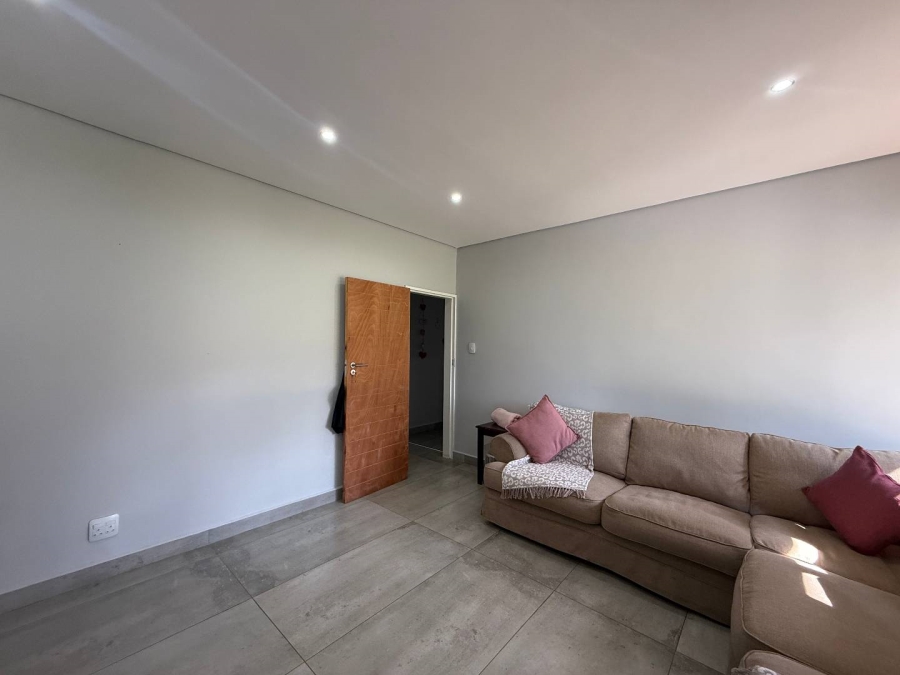 4 Bedroom Property for Sale in Three Rivers Gauteng