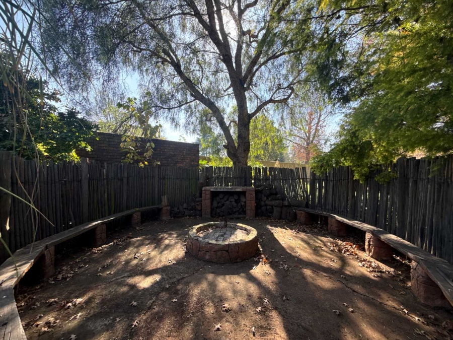 4 Bedroom Property for Sale in Three Rivers Gauteng