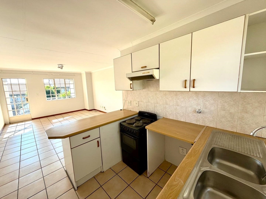 2 Bedroom Property for Sale in Rietvalleirand Gauteng