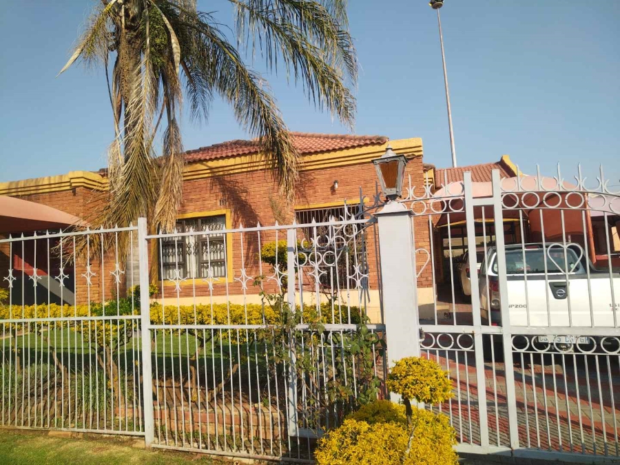 3 Bedroom Property for Sale in Soshanguve BB Gauteng