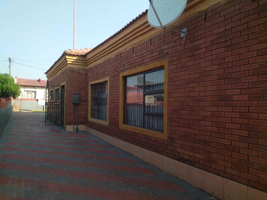 3 Bedroom Property for Sale in Soshanguve BB Gauteng