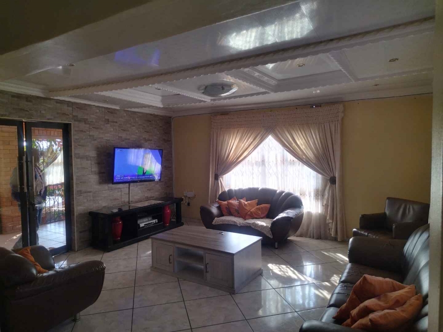 3 Bedroom Property for Sale in Soshanguve BB Gauteng