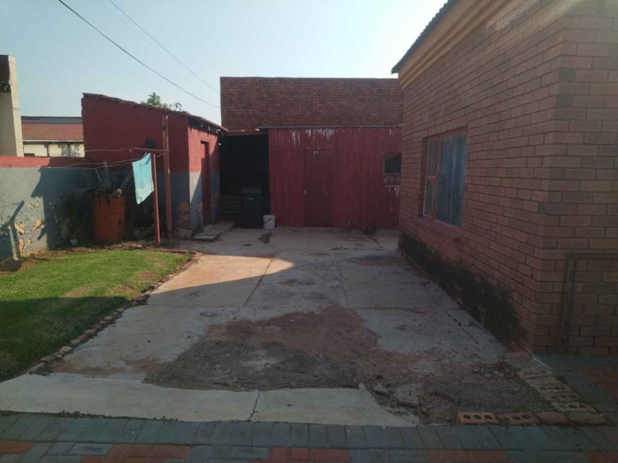 3 Bedroom Property for Sale in Soshanguve BB Gauteng