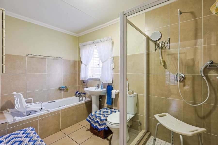 2 Bedroom Property for Sale in Equestria Gauteng