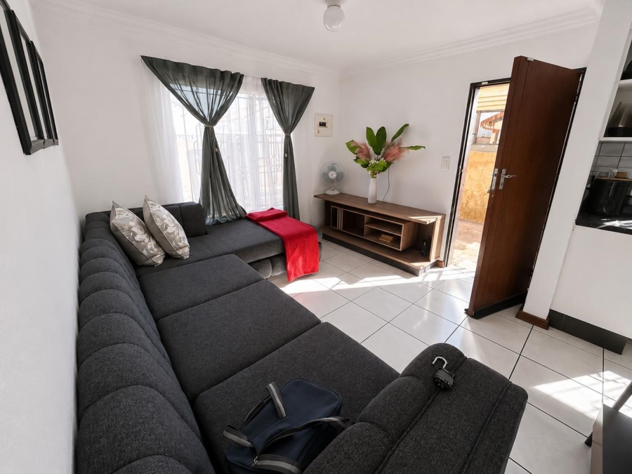 2 Bedroom Property for Sale in Roodekop Gauteng