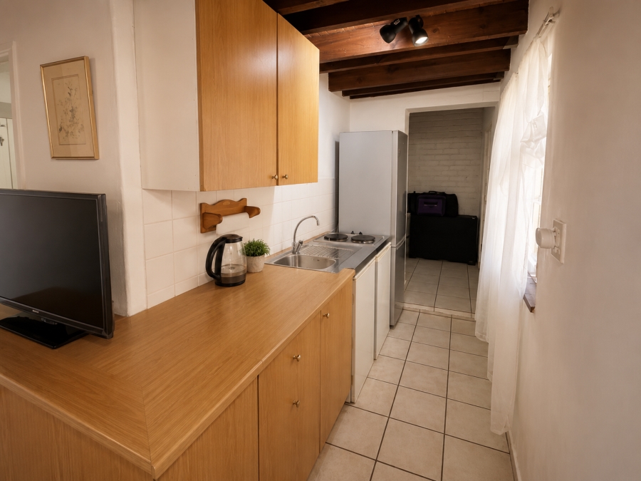To Let 1 Bedroom Property for Rent in Sandton Central Gauteng