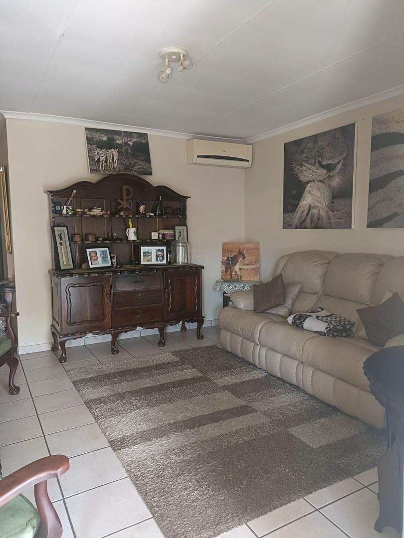 2 Bedroom Property for Sale in Annlin Gauteng