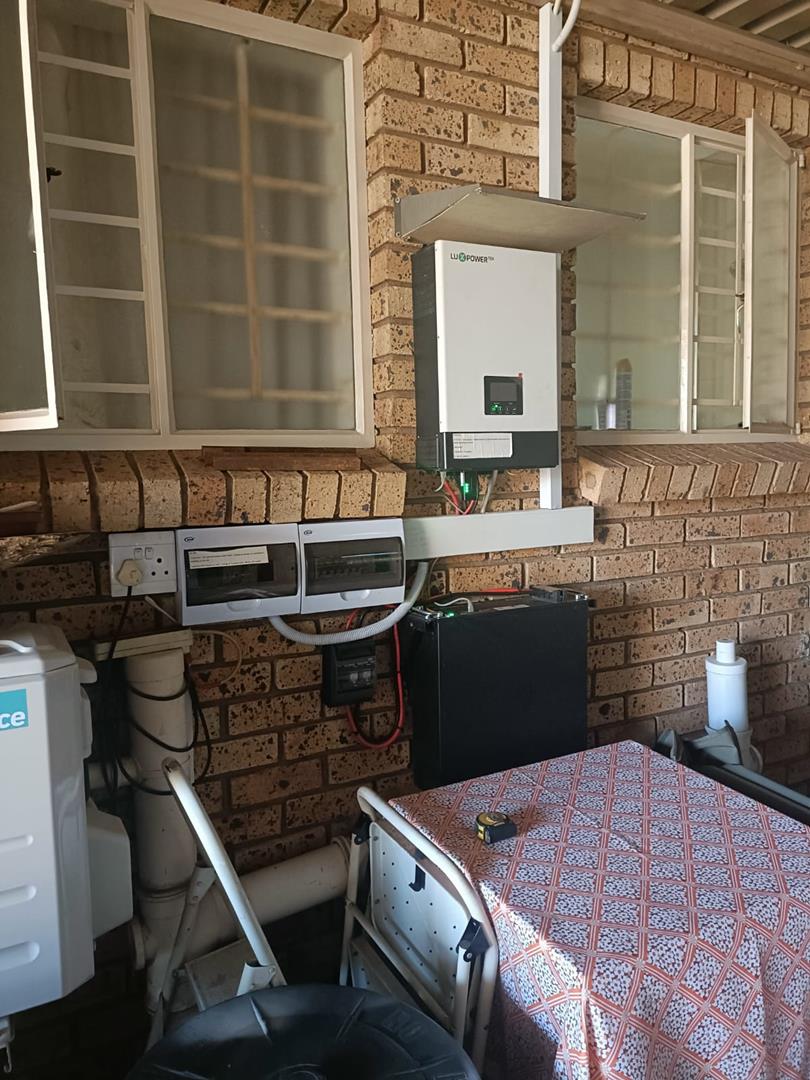 2 Bedroom Property for Sale in Annlin Gauteng