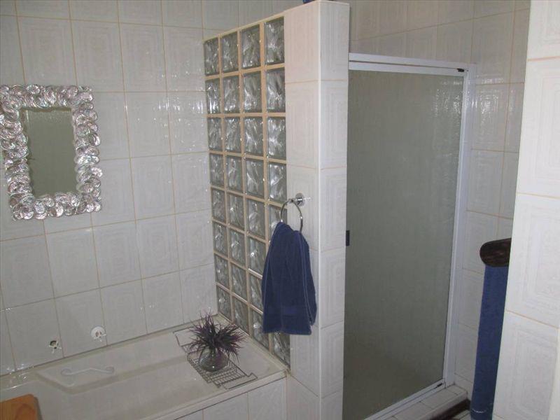 4 Bedroom Property for Sale in Beyerspark Gauteng