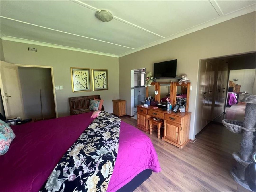 4 Bedroom Property for Sale in Beyerspark Gauteng