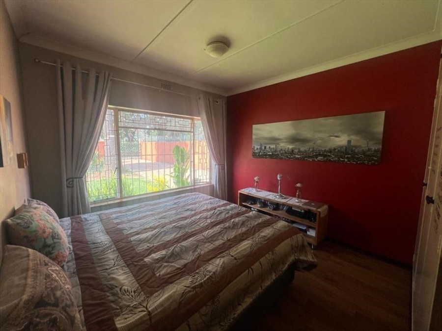 4 Bedroom Property for Sale in Beyerspark Gauteng