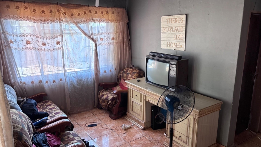 4 Bedroom Property for Sale in Soshanguve Gauteng