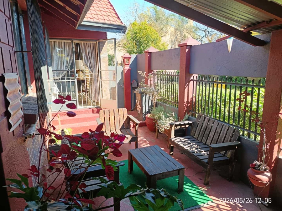 3 Bedroom Property for Sale in Greymont Gauteng