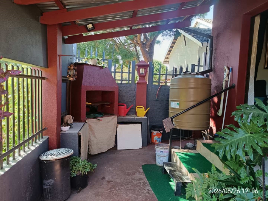 3 Bedroom Property for Sale in Greymont Gauteng