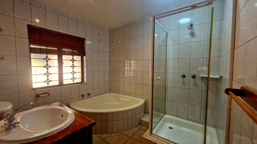 3 Bedroom Property for Sale in Rietondale Gauteng