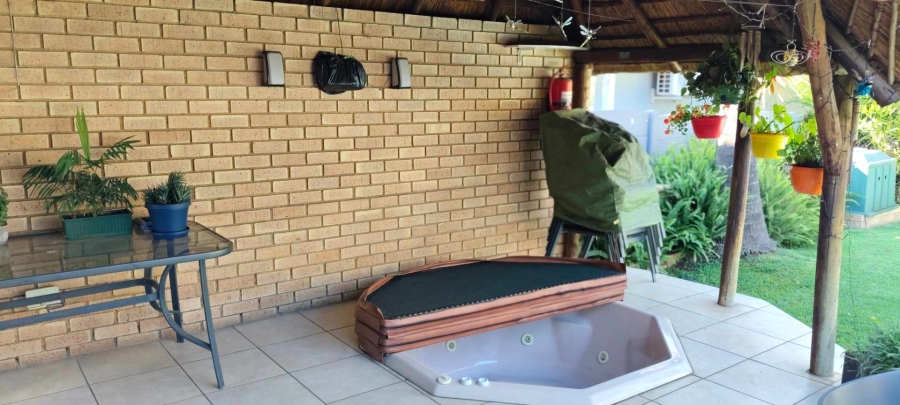 3 Bedroom Property for Sale in Randhart Gauteng