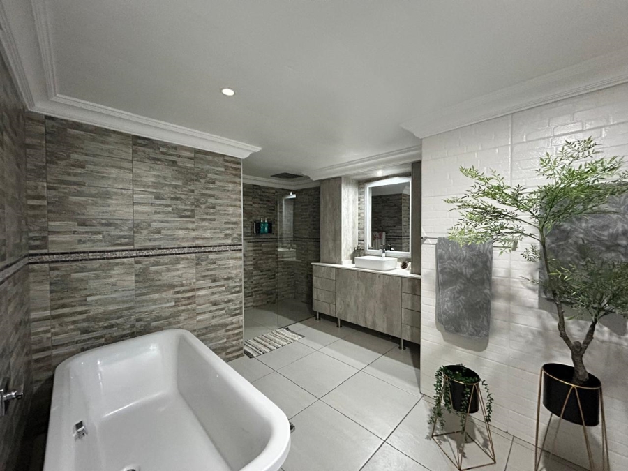 14 Bedroom Property for Sale in Meyerton Rural Gauteng
