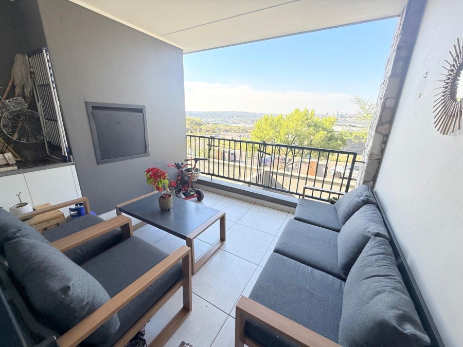 3 Bedroom Property for Sale in Waterfall Gauteng