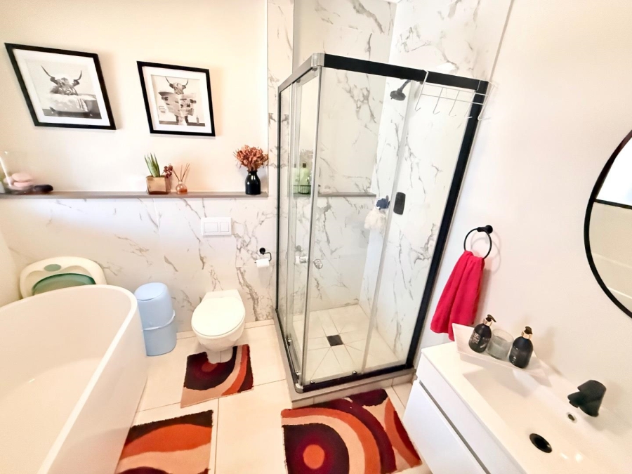 3 Bedroom Property for Sale in Waterfall Gauteng