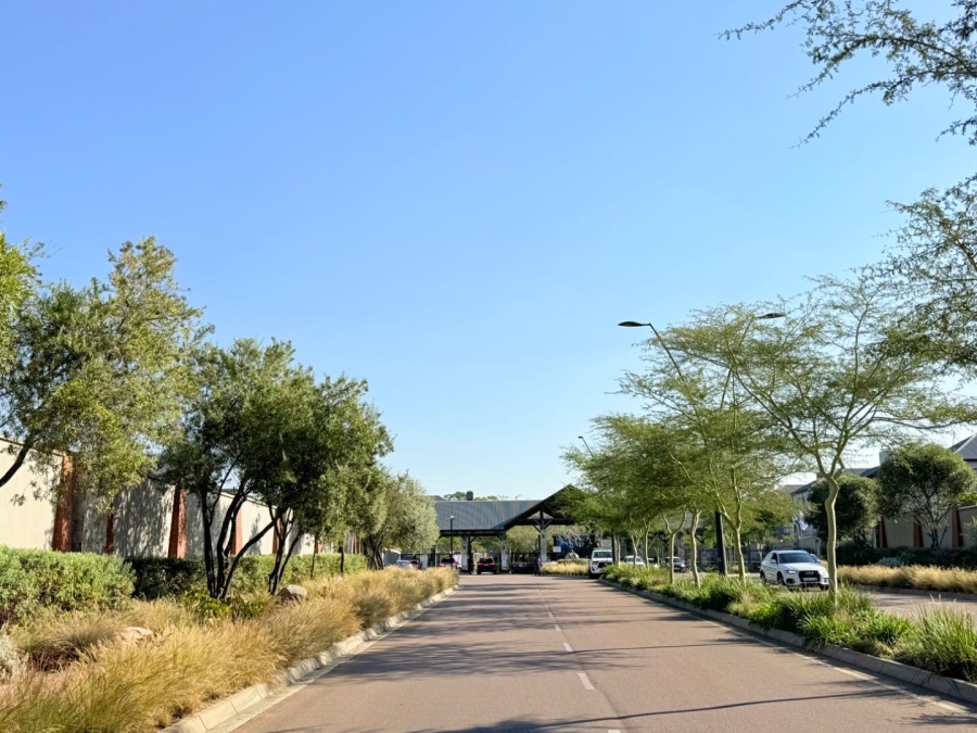 3 Bedroom Property for Sale in Waterfall Gauteng