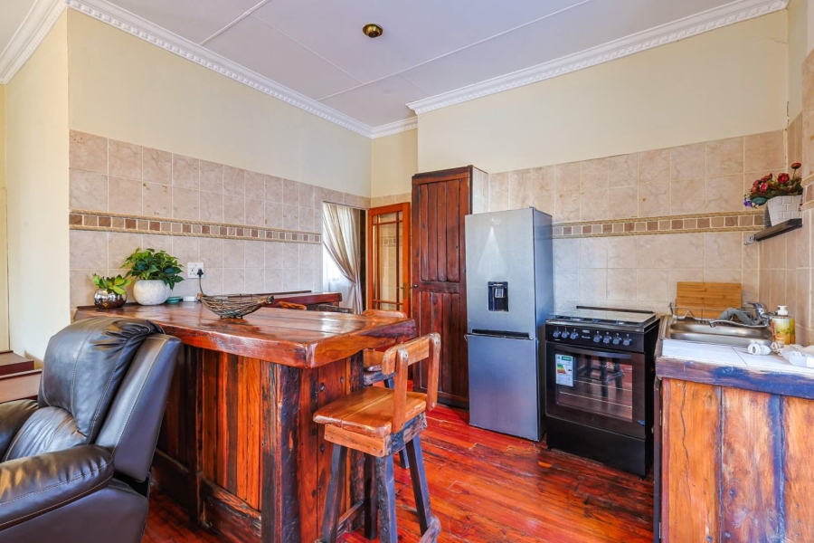 To Let 4 Bedroom Property for Rent in Woodhill Estate Gauteng