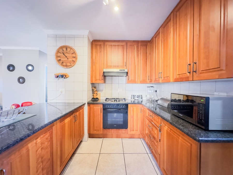 3 Bedroom Property for Sale in Equestria Gauteng