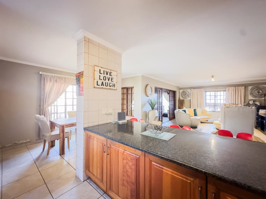 3 Bedroom Property for Sale in Equestria Gauteng
