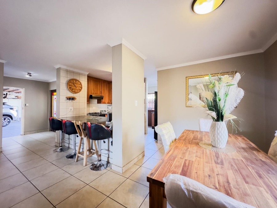 3 Bedroom Property for Sale in Equestria Gauteng